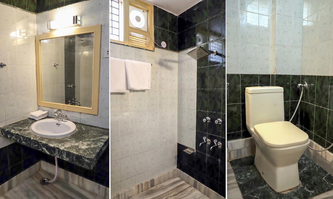 Oyo 22075 Hotel Bali Palace Katra  Ngoại thất bức ảnh