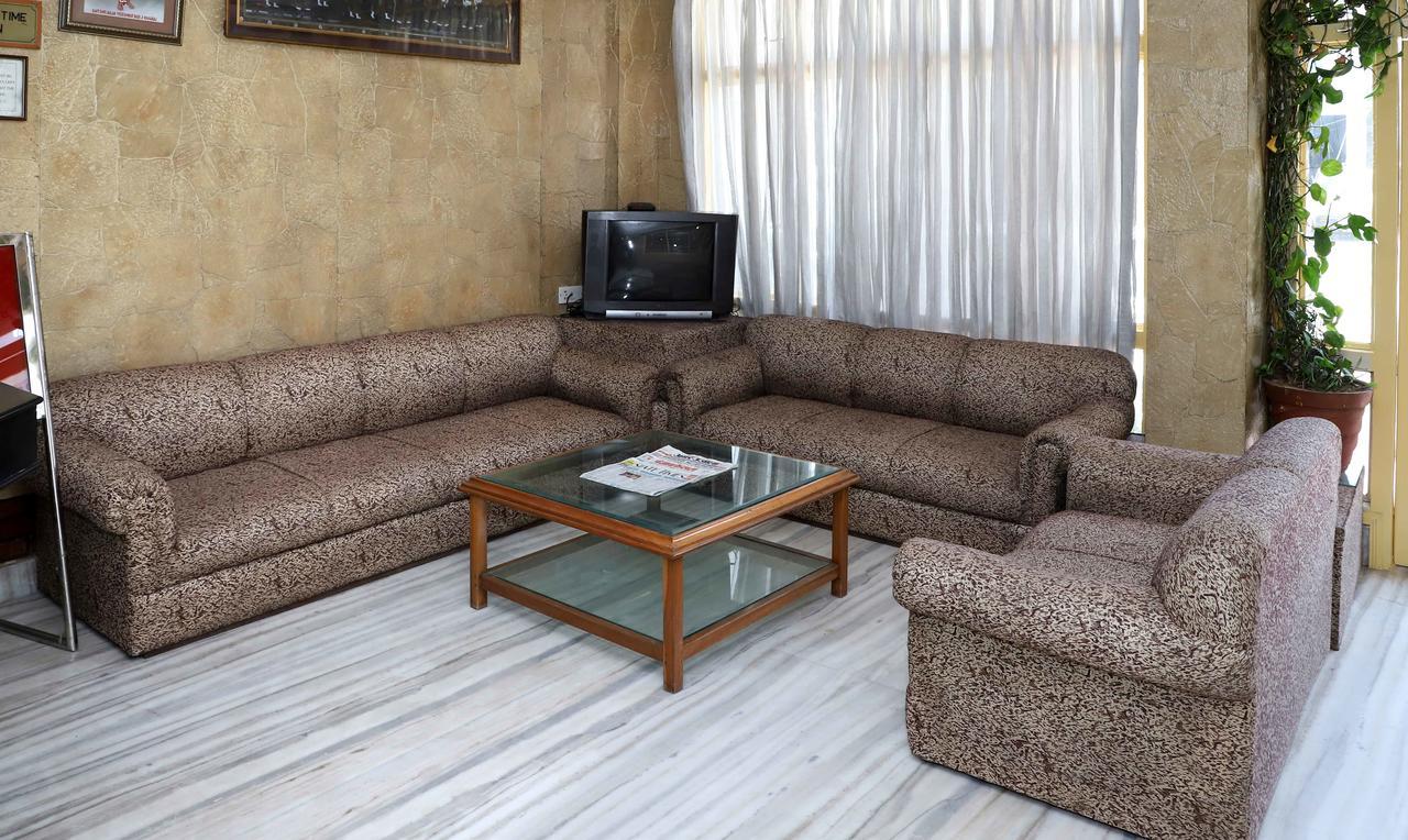 Oyo 22075 Hotel Bali Palace Katra  Ngoại thất bức ảnh
