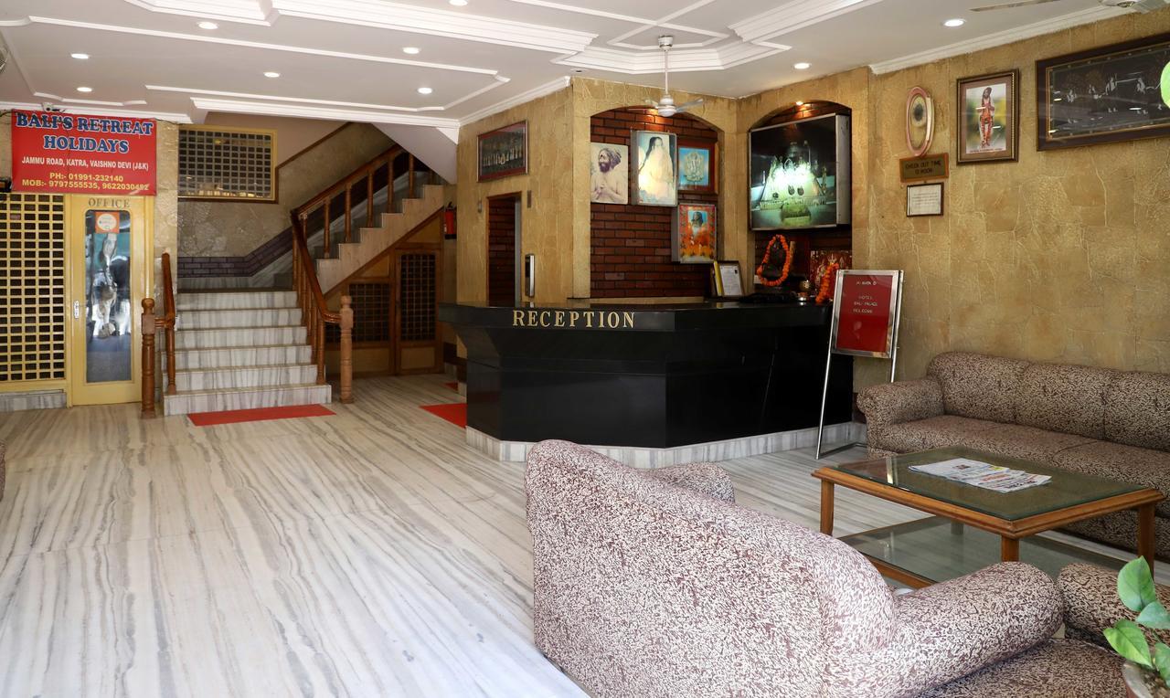 Oyo 22075 Hotel Bali Palace Katra  Ngoại thất bức ảnh