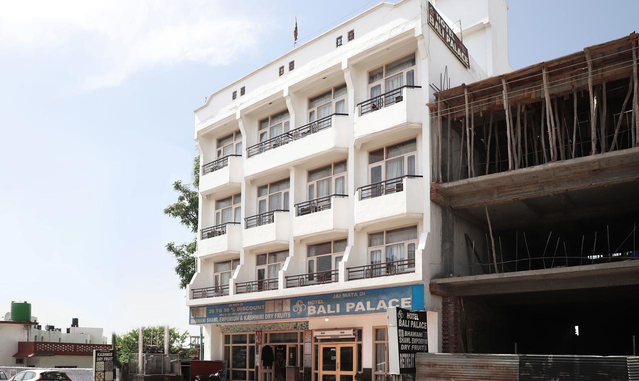 Oyo 22075 Hotel Bali Palace Katra  Ngoại thất bức ảnh