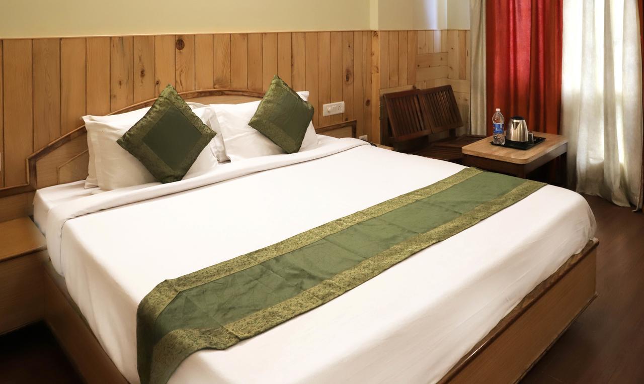 Oyo 22075 Hotel Bali Palace Katra  Ngoại thất bức ảnh
