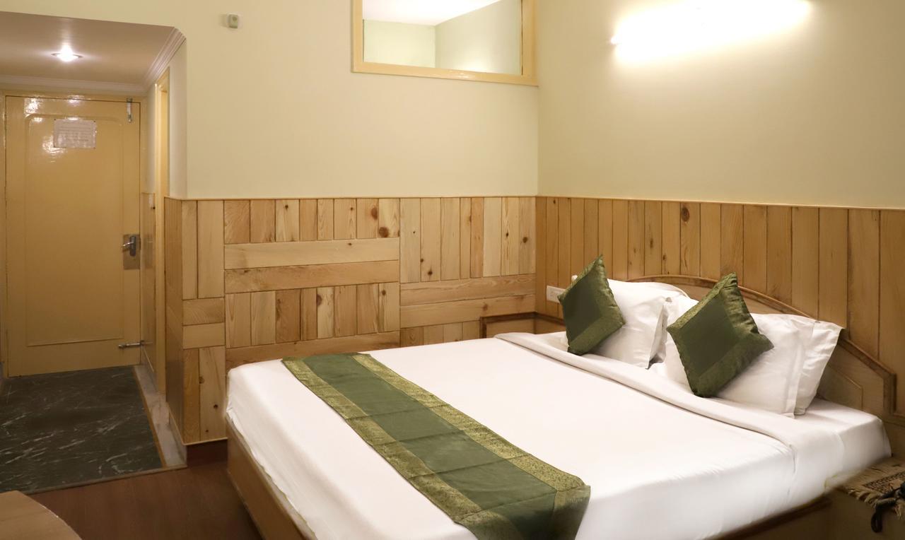 Oyo 22075 Hotel Bali Palace Katra  Ngoại thất bức ảnh
