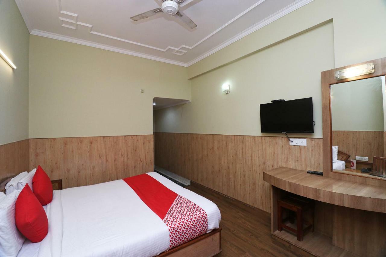 Oyo 22075 Hotel Bali Palace Katra  Ngoại thất bức ảnh